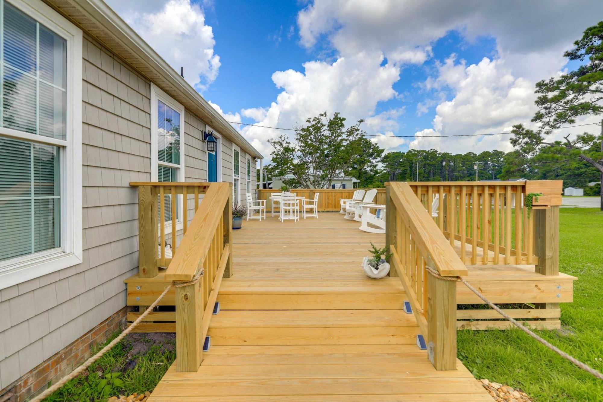 The Willowberry House With Deck And Grill! Harkers Island Eksteriør bilde